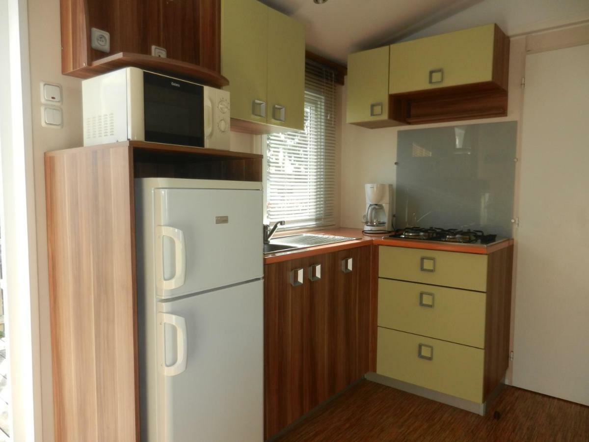 Mareva37 Guest House Trogues Ngoại thất bức ảnh